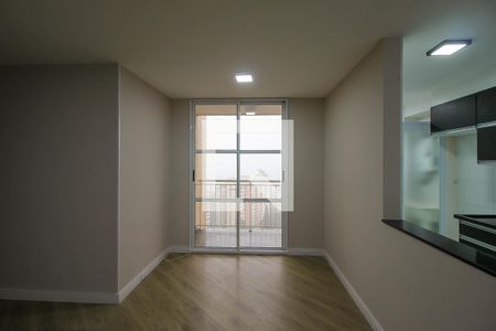 Sala de apartamento para alugar com 2 quartos, 69m² em Vila Lucia, São Paulo