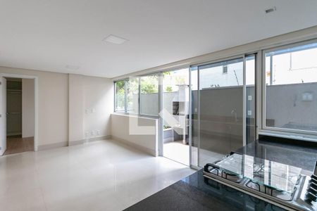 Sala de apartamento para alugar com 2 quartos, 98m² em Savassi, Belo Horizonte