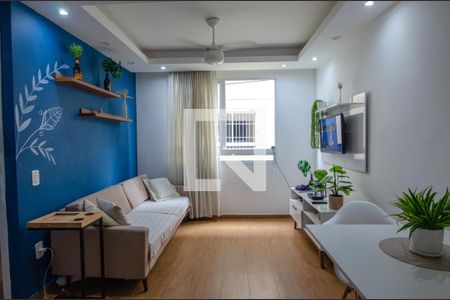 Sala de apartamento para alugar com 2 quartos, 45m² em Recreio dos Bandeirantes, Rio de Janeiro