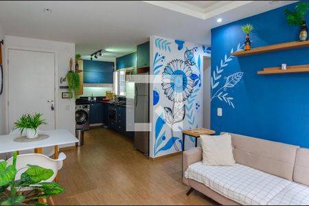 Sala de apartamento para alugar com 2 quartos, 45m² em Recreio dos Bandeirantes, Rio de Janeiro