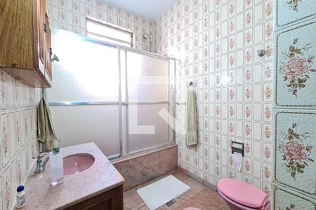 Banheiro da Suíte de casa à venda com 8 quartos, 770m² em Cachambi, Rio de Janeiro