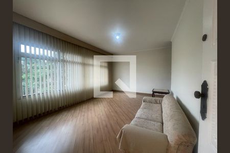 Casa à venda com 4 quartos, 253m² em Ipiranga, São Paulo