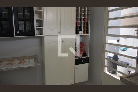 Cozinha de casa à venda com 3 quartos, 87m² em Jardim Marambaia Ii, Jundiaí