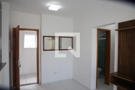 Sala de apartamento para alugar com 2 quartos, 50m² em Nova Mirim, Praia Grande