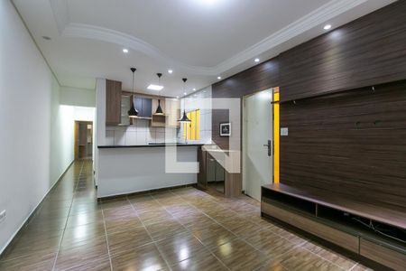 Sala de casa para alugar com 2 quartos, 115m² em Vila Rosaria, São Paulo