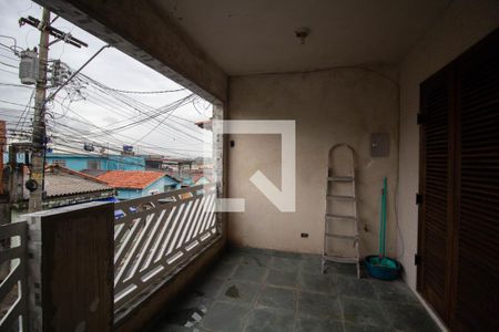 varanda  de casa à venda com 3 quartos, 179m² em Vila Santa Teresinha, São Paulo