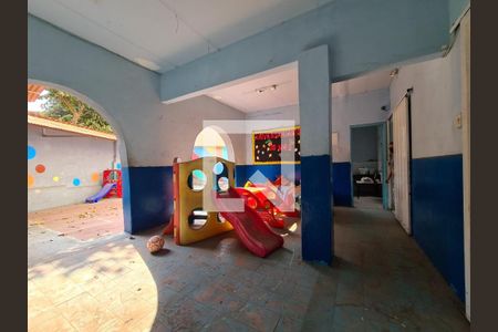 Casa à venda com 3 quartos, 426m² em Glória, Belo Horizonte