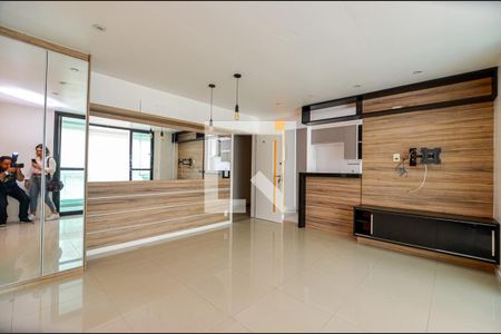 Sala de apartamento para alugar com 2 quartos, 82m² em Santa Rosa, Niterói