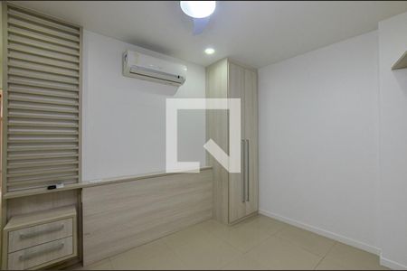 Suíte de apartamento para alugar com 2 quartos, 82m² em Santa Rosa, Niterói