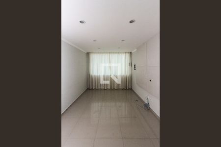 Sala de casa à venda com 3 quartos, 143m² em Capão do Embira, São Paulo