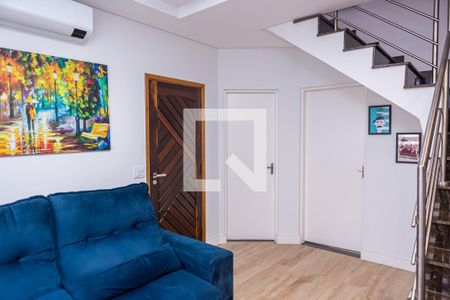 Sala de casa de condomínio à venda com 2 quartos, 75m² em Parque Boturussu, São Paulo