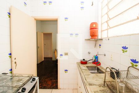 Cozinha de apartamento à venda com 3 quartos, 95m² em Santo Agostinho, Belo Horizonte