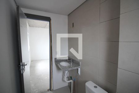 Banheiro da Suíte 1 de apartamento à venda com 2 quartos, 83m² em Centro, Canoas