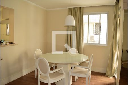 Sala de apartamento à venda com 2 quartos, 90m² em Jardins, São Paulo