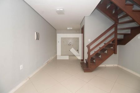 Casa de condomínio à venda com 160m², 3 quartos e 1 vagaSala