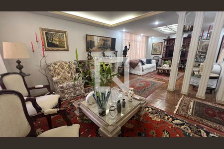 Sala de casa à venda com 5 quartos, 650m² em Sumaré, São Paulo