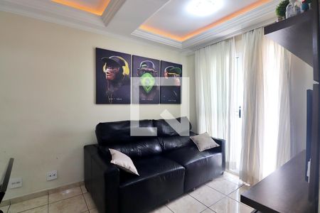 Sala de apartamento para alugar com 2 quartos, 51m² em Vila Metalúrgica, Santo André