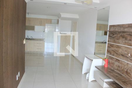 Sala de apartamento à venda com 3 quartos, 89m² em Jardim Flor da Montanha, Guarulhos