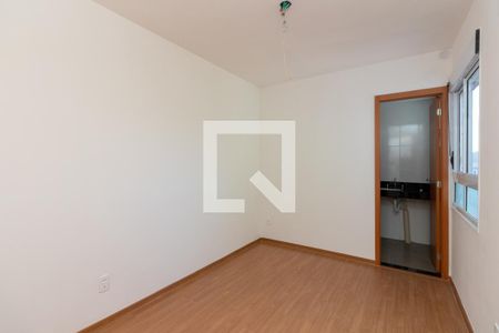 Suite de apartamento à venda com 2 quartos, 80m² em Jardim Carvalho, Porto Alegre