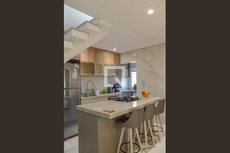 Apartamento à venda com 134m², 3 quartos e 2 vagas Apartamento à venda com 134m², 3 quartos e 2 vagasCozinha