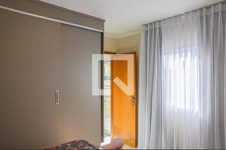 Apartamento à venda com 134m², 3 quartos e 2 vagas Apartamento à venda com 134m², 3 quartos e 2 vagasQuarto 2