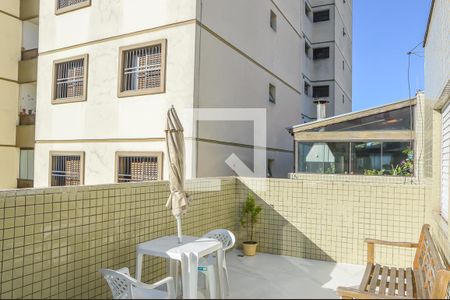 Apartamento à venda com 134m², 3 quartos e 2 vagas Apartamento à venda com 134m², 3 quartos e 2 vagasQuintal