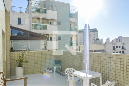 Apartamento à venda com 134m², 3 quartos e 2 vagas Apartamento à venda com 134m², 3 quartos e 2 vagasQuintal