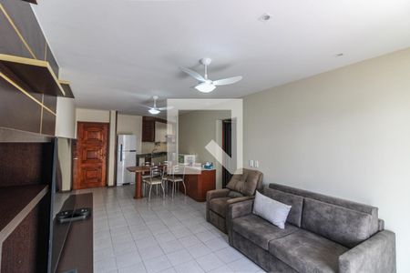 Sala de apartamento para alugar com 2 quartos, 80m² em Recreio dos Bandeirantes, Rio de Janeiro