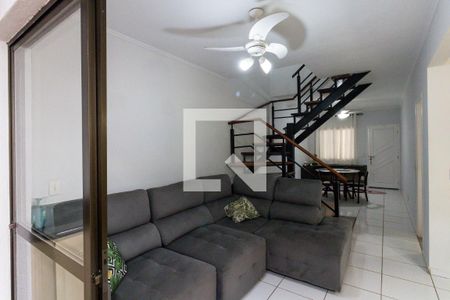 Sala de casa de condomínio para alugar com 3 quartos, 150m² em Parque Residencial Lagoinha, Ribeirão Preto