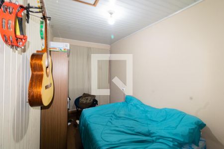 Quarto 2 de casa à venda com 3 quartos, 1080m² em Olaria, Canoas