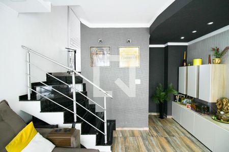 Sala de casa de condomínio à venda com 2 quartos, 110m² em Pedreira, São Paulo