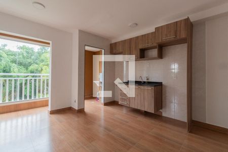 Sala/Cozinha de apartamento para alugar com 2 quartos, 50m² em Jardim Umarizal, São Paulo