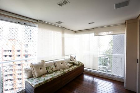 Varanda gourmet de apartamento à venda com 2 quartos, 80m² em Vila Andrade, São Paulo