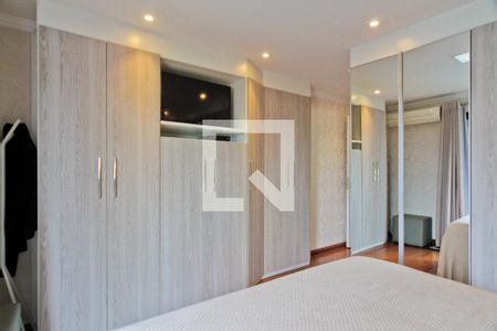 Suíte de apartamento à venda com 3 quartos, 130m² em Freguesia do Ó, São Paulo
