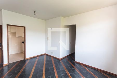 Sala de apartamento para alugar com 3 quartos, 89m² em Santo Antônio, Belo Horizonte