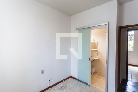 Suíte de apartamento para alugar com 3 quartos, 89m² em Santo Antônio, Belo Horizonte