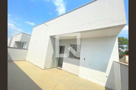 Área Externa de casa à venda com 3 quartos, 106m² em Xangri-la, Contagem