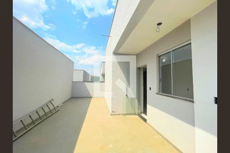 Área Externa de casa à venda com 3 quartos, 106m² em Xangri-la, Contagem