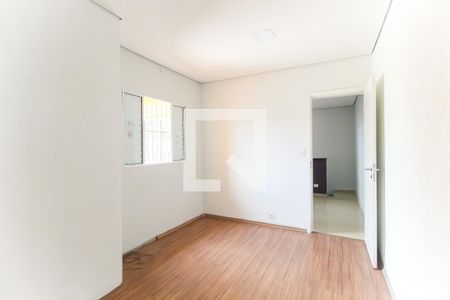 Suíte de casa para alugar com 1 quarto, 42m² em Jardim Lucinda, São Paulo