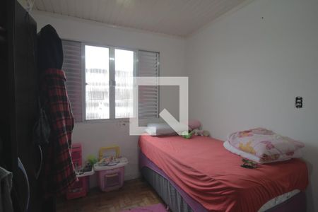 Quarto 2 de casa à venda com 3 quartos, 500m² em Mathias Velho, Canoas