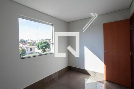 Apartamento à venda com 2 quartos, 115m² em Vila Cloris, Belo Horizonte