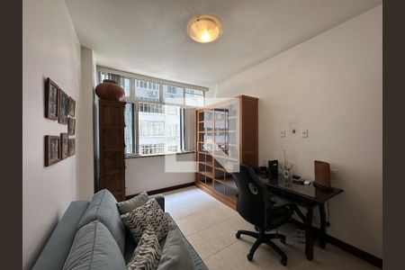 Quarto 01 de apartamento à venda com 2 quartos, 112m² em Copacabana, Rio de Janeiro