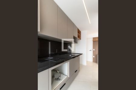 Cozinha de kitnet/studio à venda com 1 quarto, 46m² em Vila Nova Conceição, São Paulo