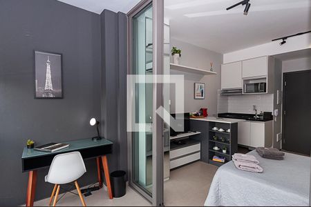 Varanda de kitnet/studio à venda com 1 quarto, 26m² em Perdizes, São Paulo