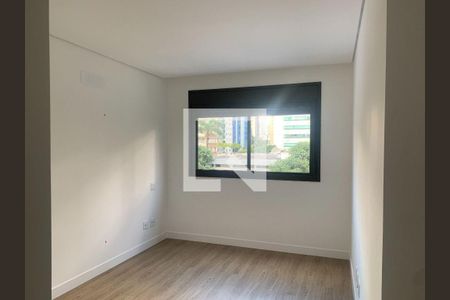 Apartamento à venda com 3 quartos, 107m² em Funcionários, Belo Horizonte