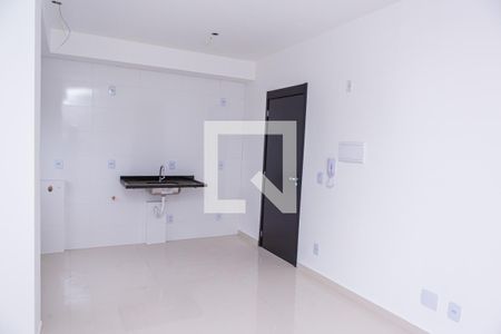 Sala/Cozinha de apartamento à venda com 2 quartos, 47m² em Vila Nhocuné, São Paulo