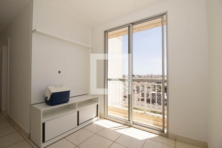 Sala de apartamento para alugar com 3 quartos, 58m² em Ceilândia Sul, Brasília