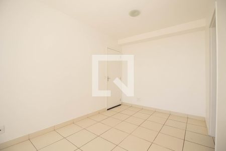 Sala de apartamento para alugar com 3 quartos, 58m² em Ceilândia Sul, Brasília