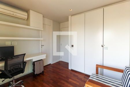 Quarto 1 de apartamento à venda com 3 quartos, 178m² em Jardim Paulista, São Paulo