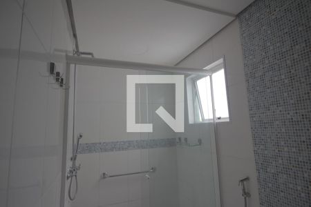 Banheiro de apartamento à venda com 2 quartos, 93m² em Fátima, Canoas